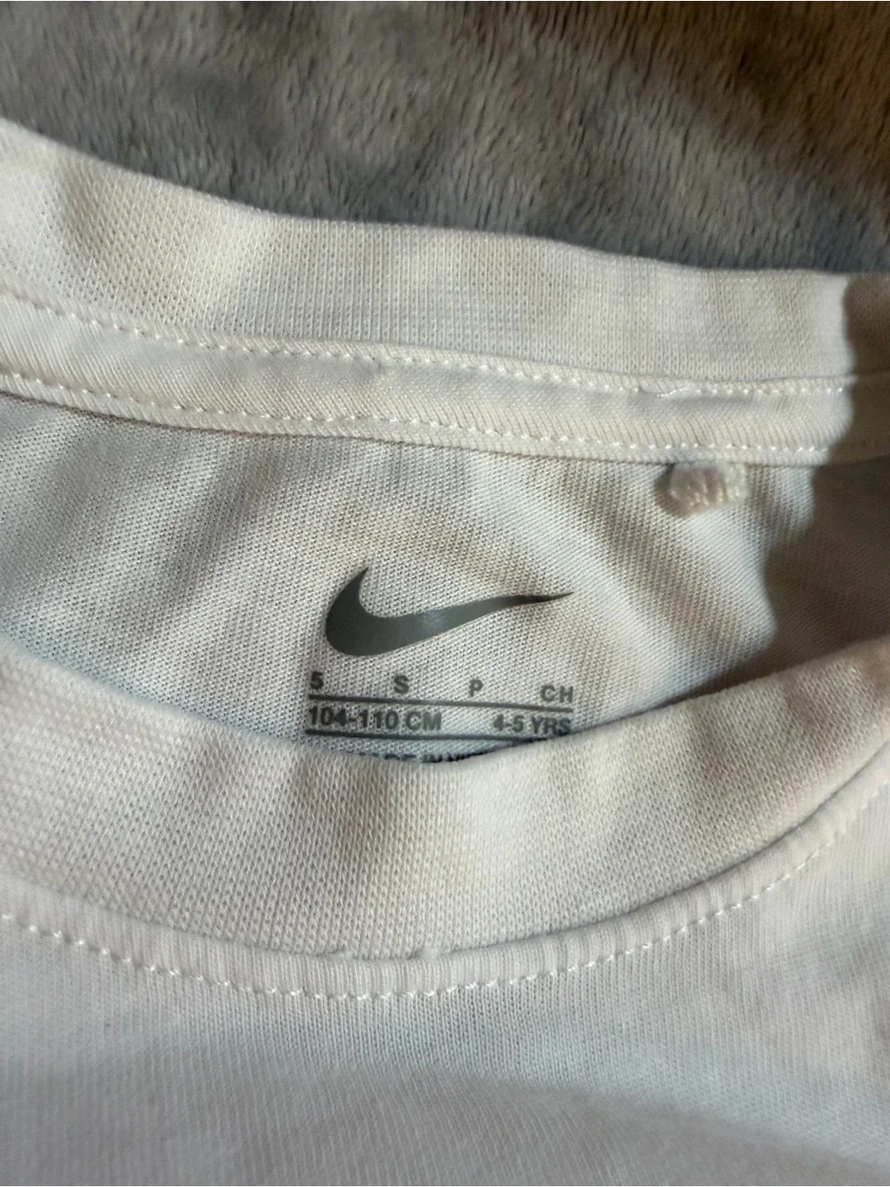 Nike t shirts size 4 and 5